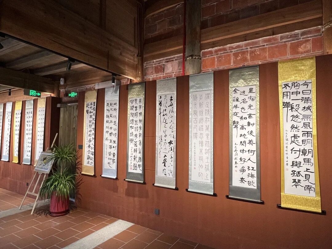 微信图片_20251119102548_286_4.jpg 微信图片_20251119102548_286_4.jpg