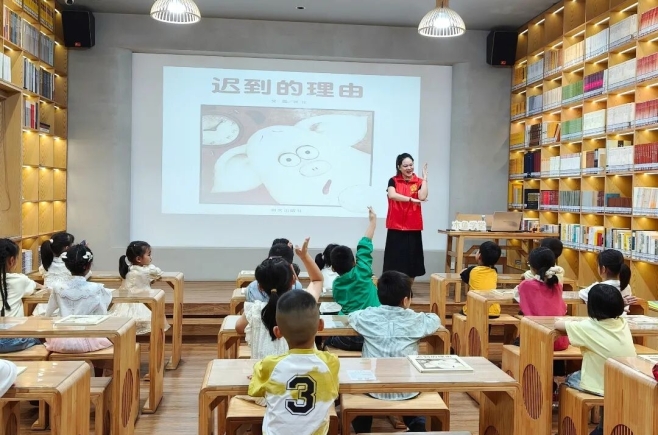 【晋江市图书馆东石分馆】11月“悦读风尚我引领 移风易俗倡文明”晋江市巾帼志愿服务活动