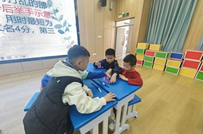 汉字巧拼夯基础 书香浸润促成长丨晋江市第九实验小学开展“语文出彩周”系列活动