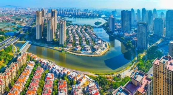 习近平总书记来闽考察时的重要讲话激励晋江广大干部群众奋勇争先